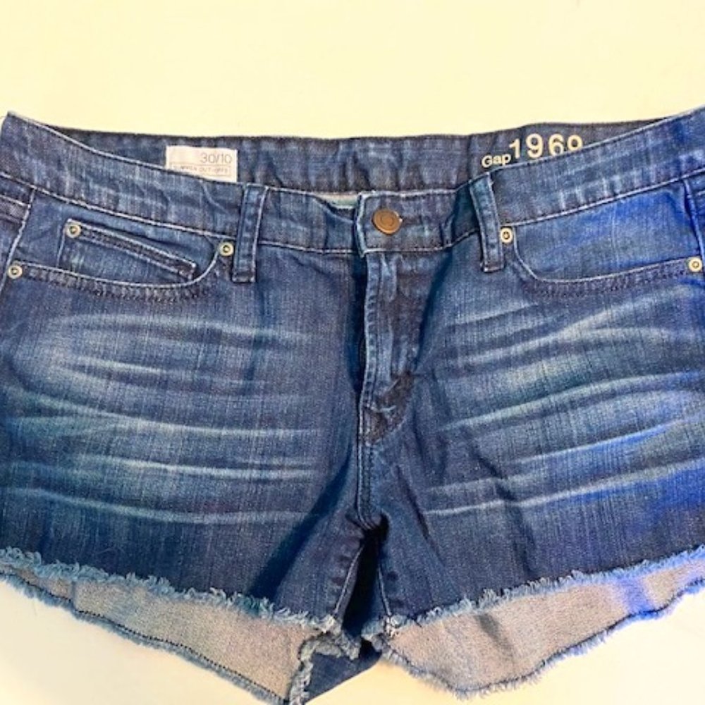 Gap 1969 Summer out-off, blue denim shorts, 30/10